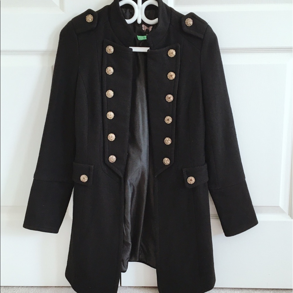 Black Double Buttons Coat